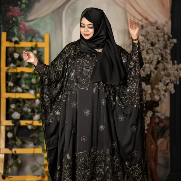Luxury Jafran 𝗙𝗮𝗯𝗿𝗶𝗰𝘀 Embroidery Abaya Black Colour
